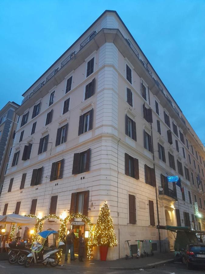 Hotel Touring Roma Esterno foto