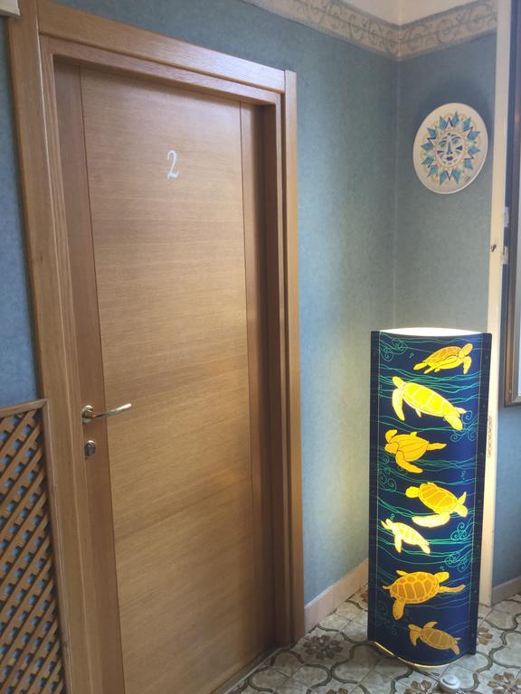 Hotel Touring Roma Esterno foto