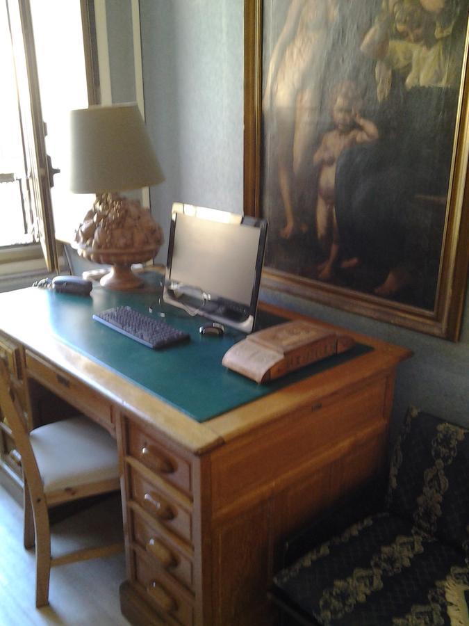 Hotel Touring Roma Esterno foto