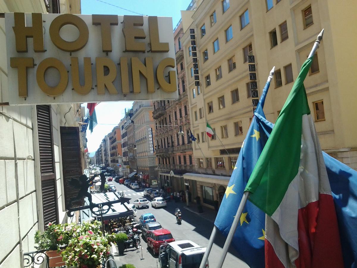 Hotel Touring Roma Esterno foto
